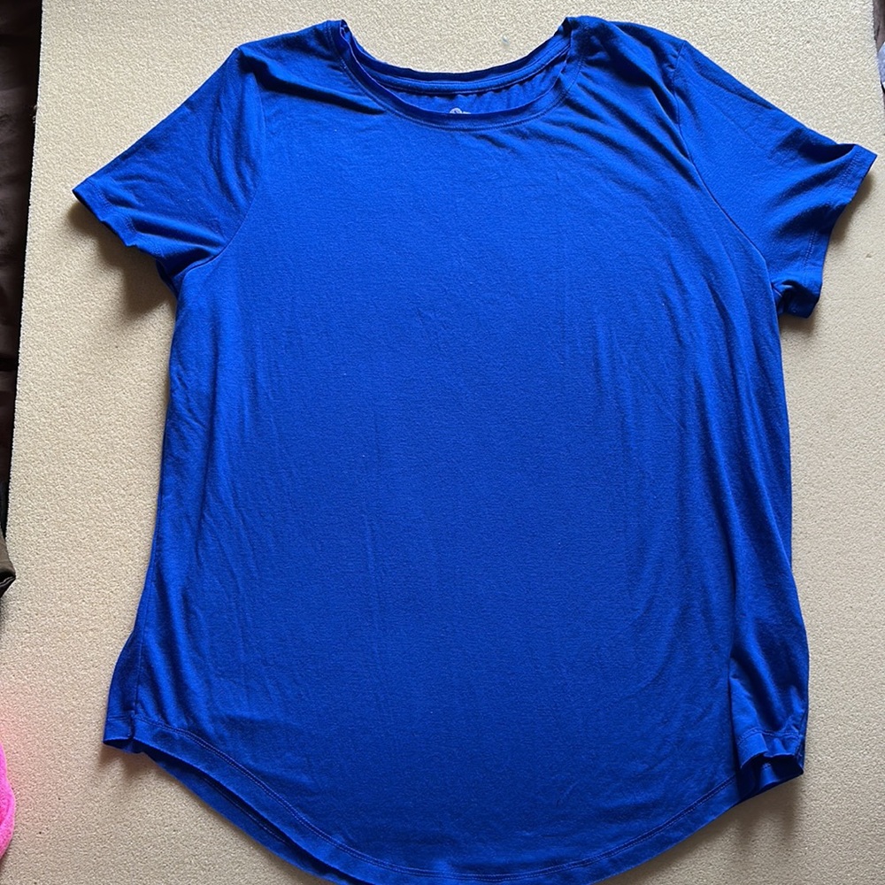 New SO Perfectly Soft Perfectly You Short Sleeve Royal Blue Tee (XL)